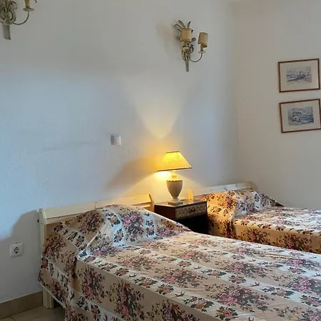 Holiday home Casa Da 98 *
