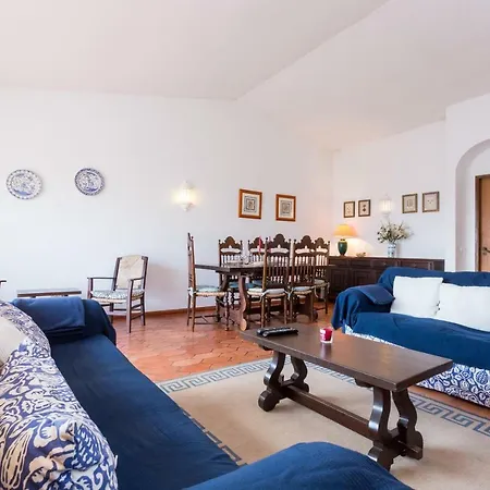 Holiday home Casa Da 98 *